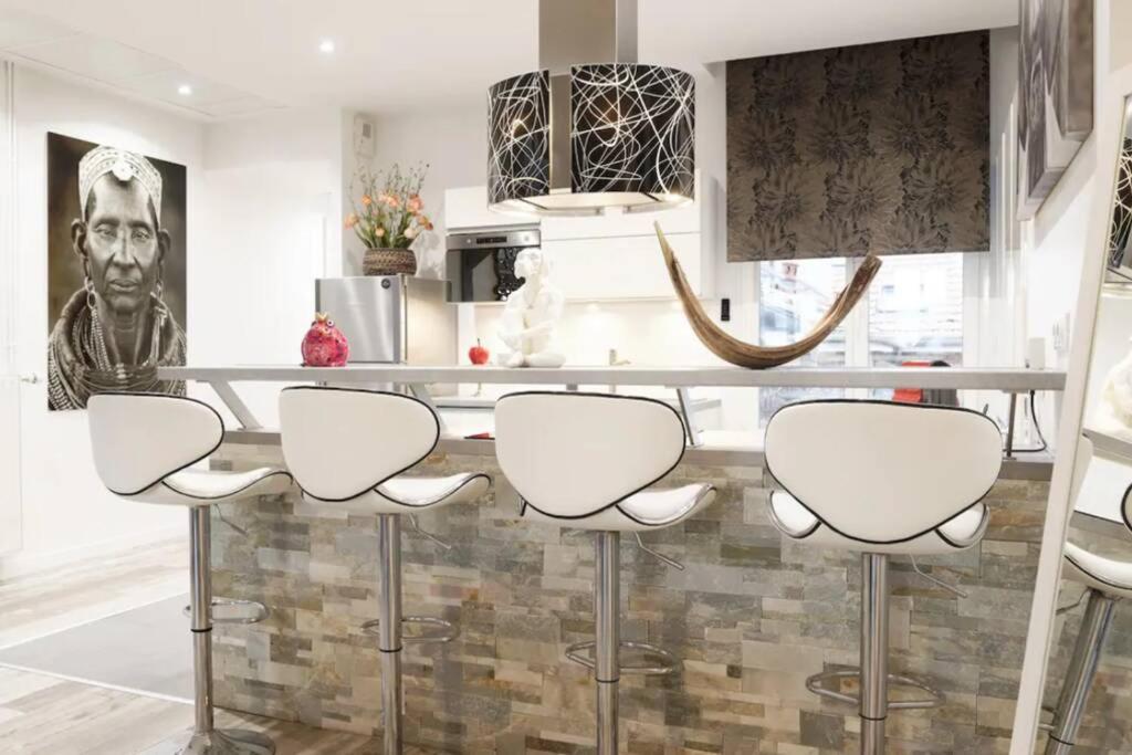Reims Centre : Appartement Lumineux Et Atypique 46, Place D'Erlon 외부 사진